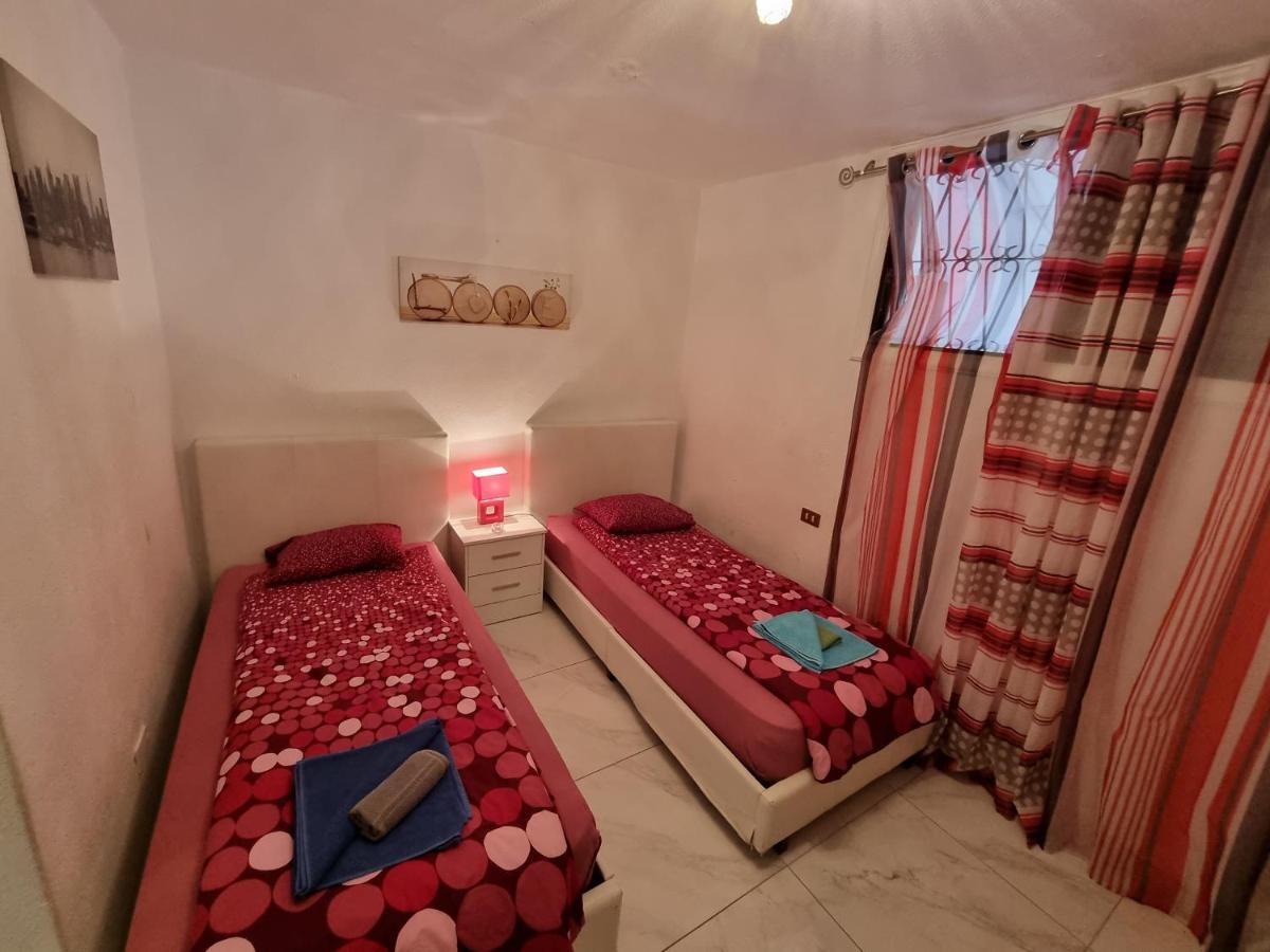 Duplex Apartment Vistamar, Sea-View, Heated Pool In Parque Santiago 2, Wifi プラヤ・デ・ラス・アメリカス エクステリア 写真
